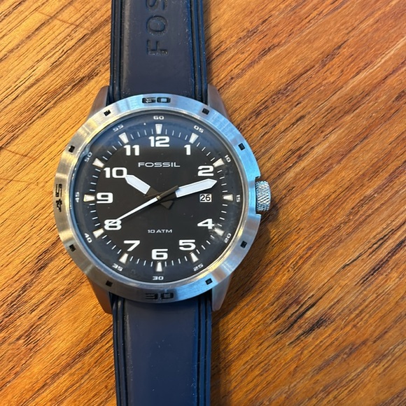 Mens Fossil Watch, stainless steel with navy rubber band - Picture 2 of 5